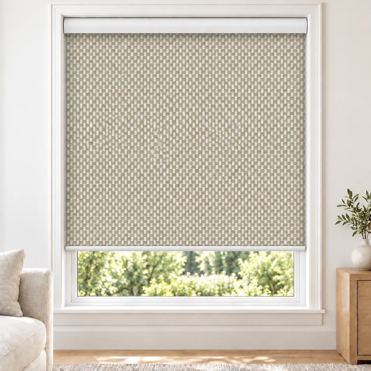 Sand Beige SCREEN-5PCT standard roller blind in a bright living room, light filtering, fabric Beige5PCT-LF