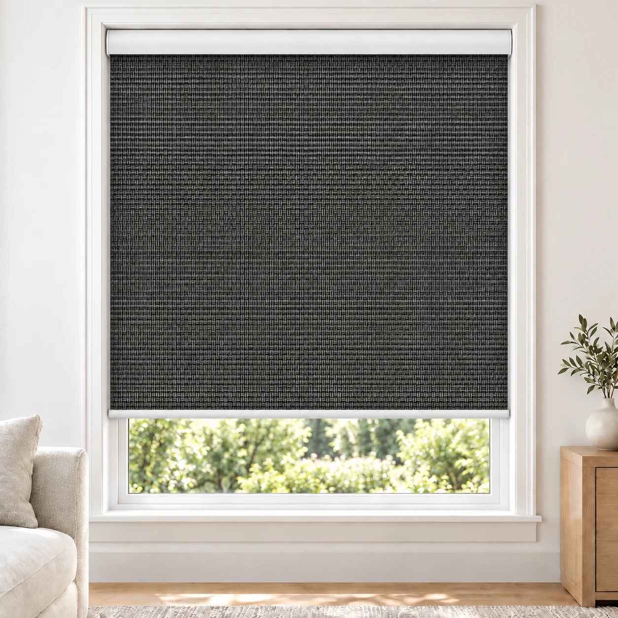 Onyx Black SCREEN-5PCT standard roller blind in a bright living room, light filtering, fabric Black5PCT-LF