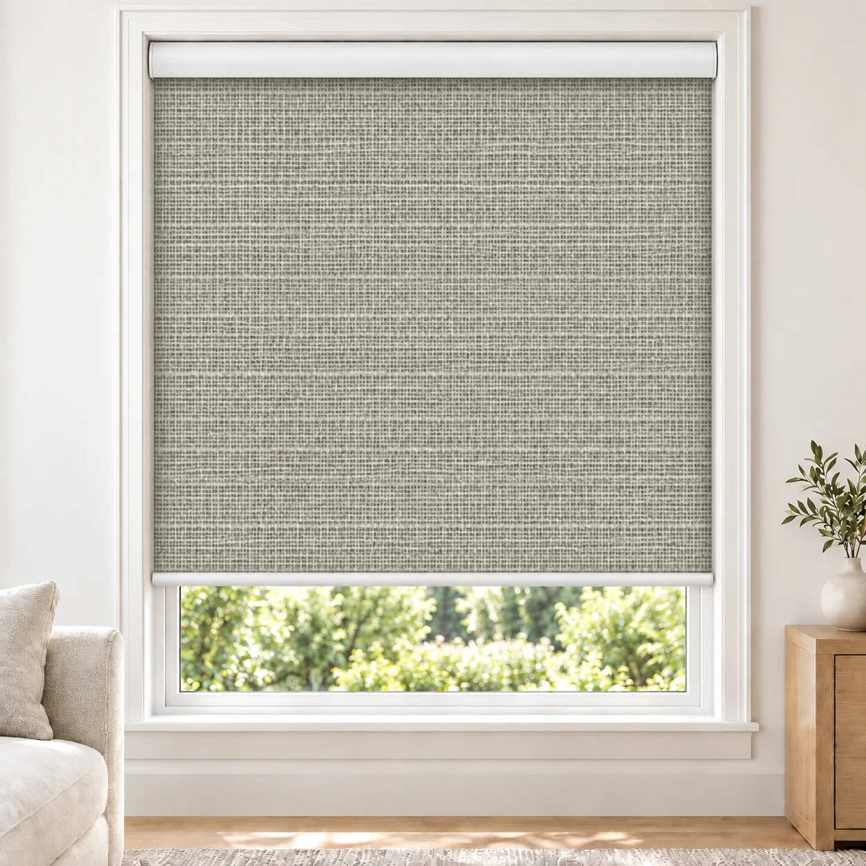 Foggy Lake MANCHESTER standard roller blind in a bright living room, blackout, fabric MANCHESTER-FOGGYLAKE-BO